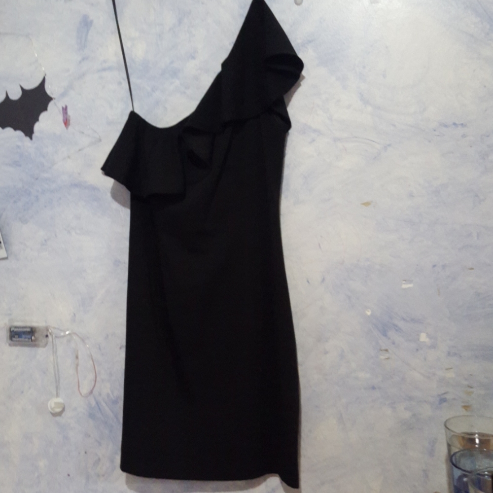 Black H&M cocktail dress